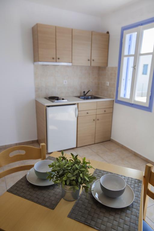 Astarti Apartments Livadi  Habitación foto